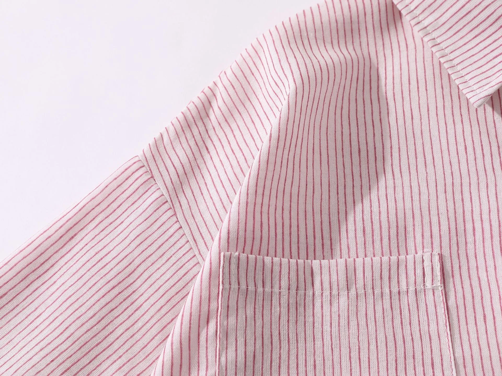 Jiayiku Men's  Summer Shirt New Style Retro Vintage Campus Style Floral Stripesd Shirt Short Sleeves display picture 15