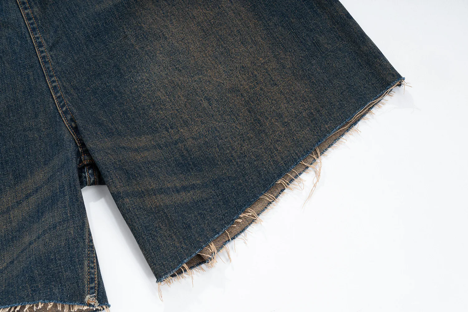 Jiayiku Men's  Summer Shorts  Street Fashion Brand Washed Mud-Dyed Cut Raw Edge Denim Pants display picture 12