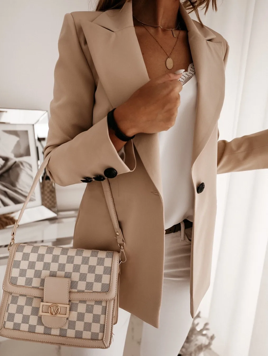 Spring Women's New  Designed   Long Sleeve Solid Color Button Suit Women's Jacket Cardigan display picture 13