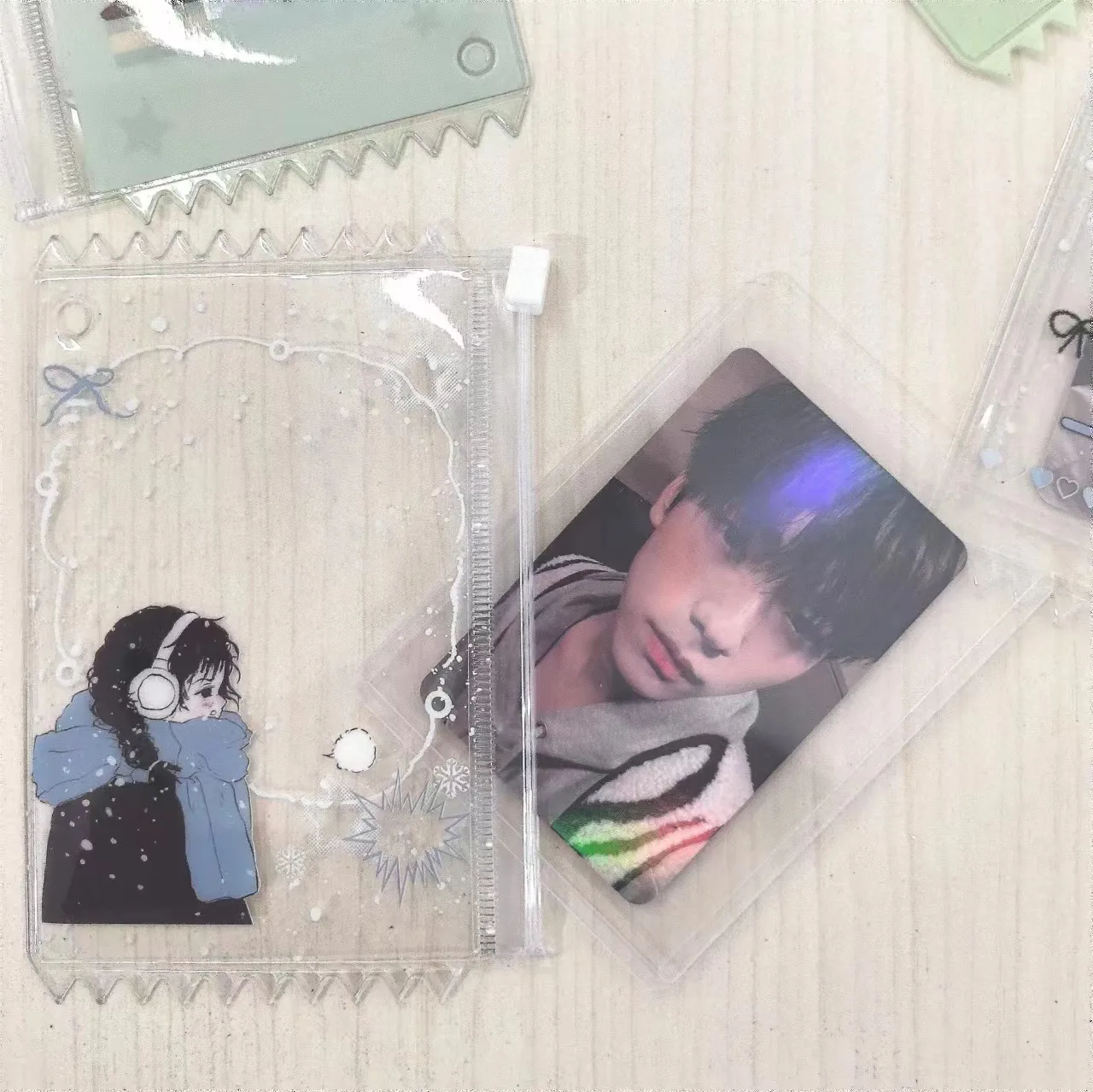 Wholesale Supply Of New Beverage Candy Bag Card Holder Photo Card Pendant Card Holder 3 Inch Small Card Storage display picture 18