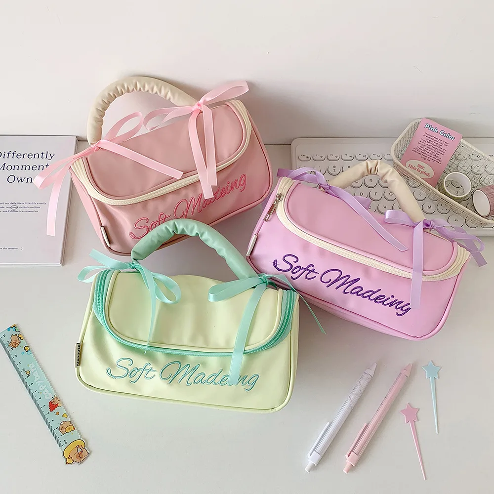 Ins Simple Large Capacity Portable Storage Bag Student High-value Stationery Pencil Case PU Portable Wash Bag Storage Bag display picture 7