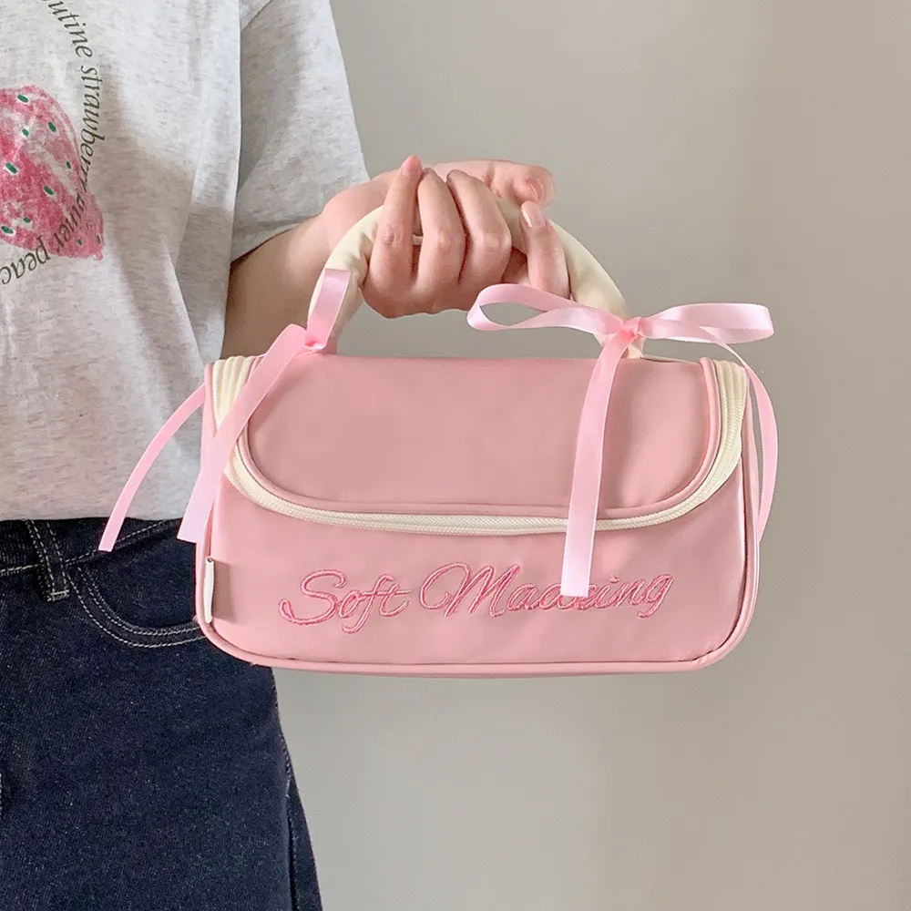 Ins Simple Large Capacity Portable Storage Bag Student High-value Stationery Pencil Case PU Portable Wash Bag Storage Bag display picture 12