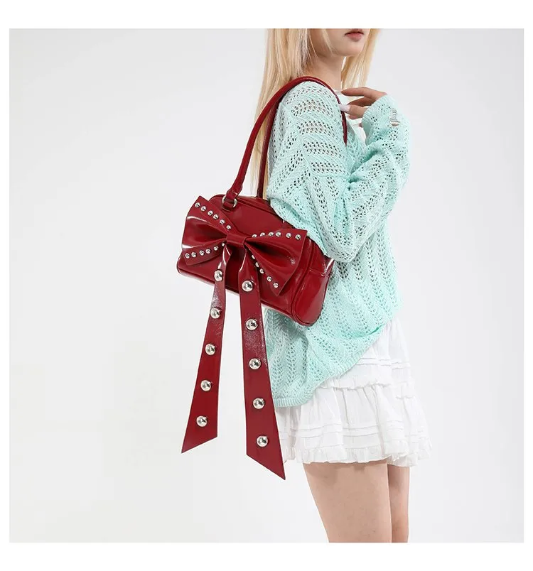 Women's Pu Leather Solid Color Bow Knot Streetwear Square Zipper Shoulder Bag display picture 16