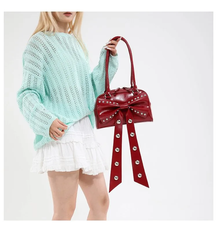 Women's Pu Leather Solid Color Bow Knot Streetwear Square Zipper Shoulder Bag display picture 17