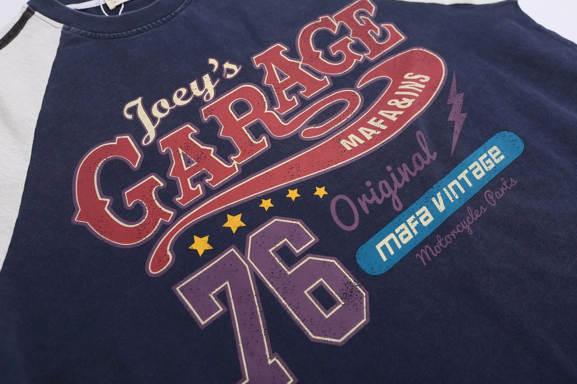 Jiayiku Fashion Brand  Summer T-shirt New American Retro Couple T-shirt Loose Raglan Sleeve Color-matching Short Sleeve Men display picture 7