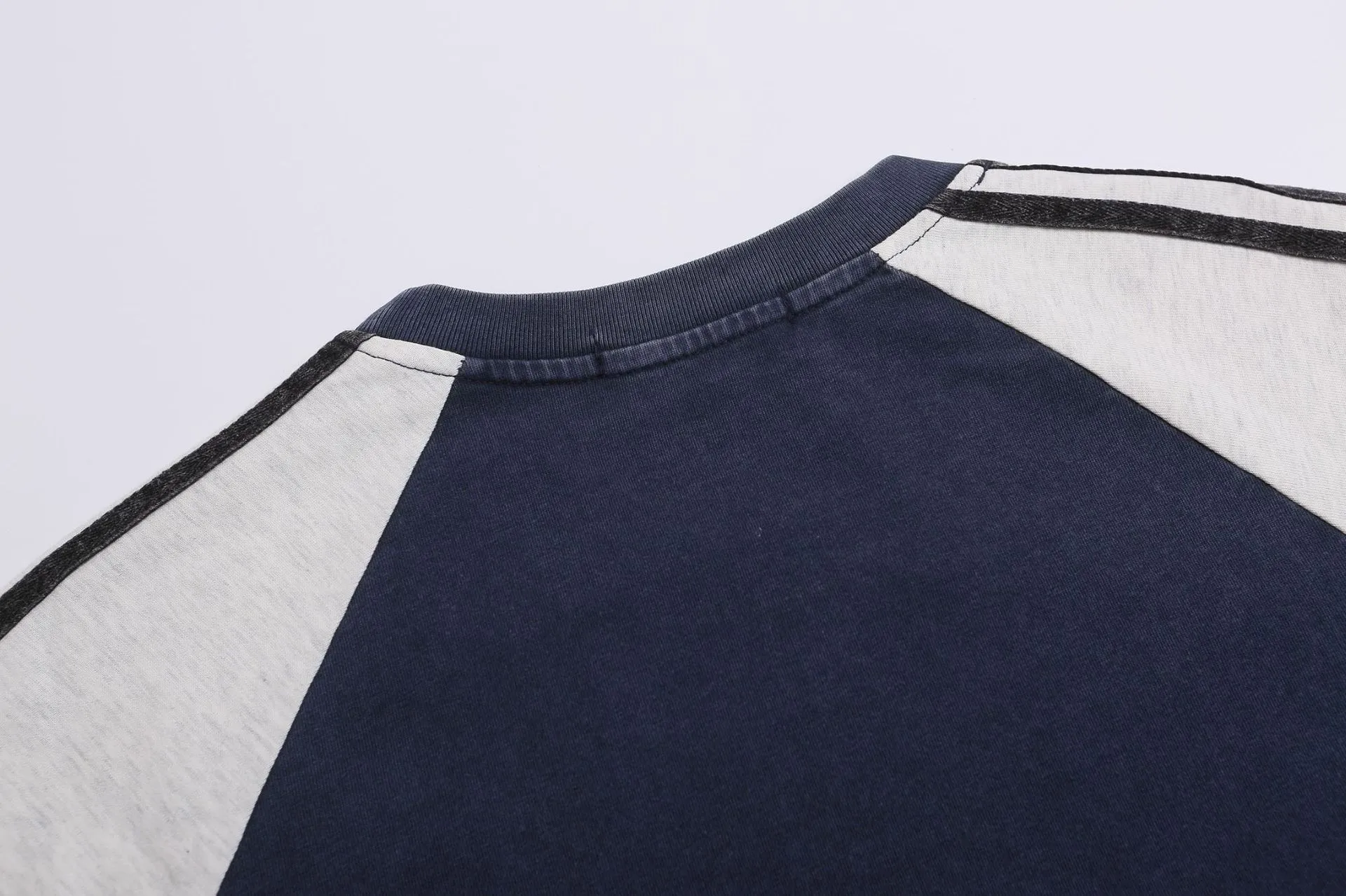 Jiayiku Fashion Brand  Summer T-shirt New American Retro Couple T-shirt Loose Raglan Sleeve Color-matching Short Sleeve Men display picture 10
