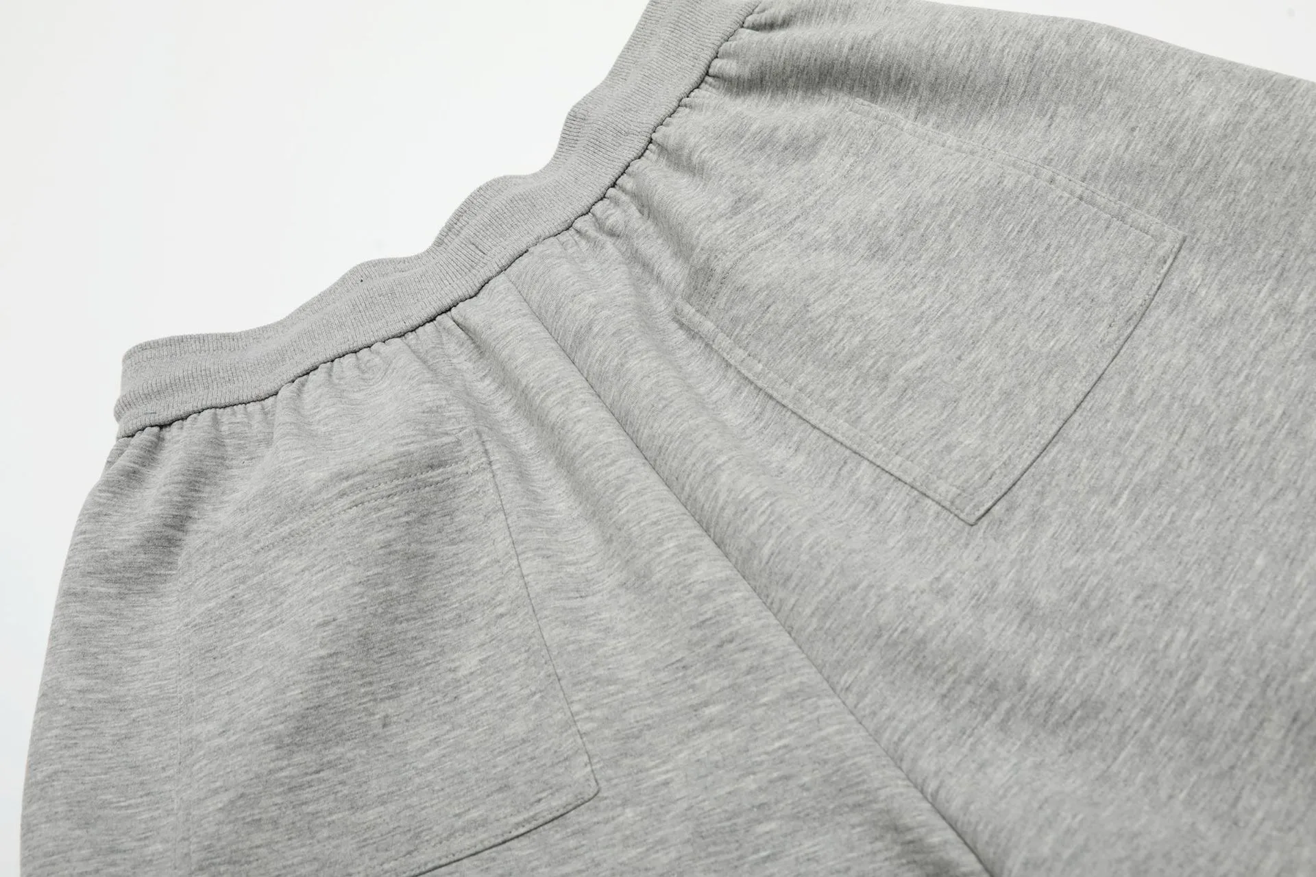 Jiayiku Men's  Summer Five-Point Pants New American Retro Sweatpants Couple Style Simple Wide-Leg Casual Pants display picture 13