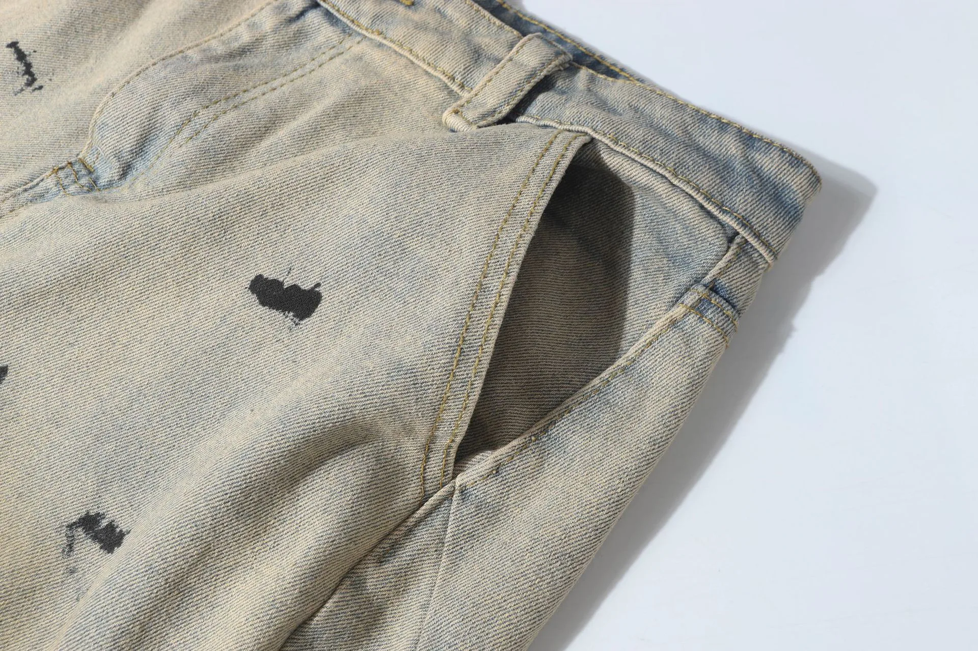 Jiayiku Men's  American High Street RO Heavy Washed Machete Denim Shorts Loose Wide Leg Cropped Pants display picture 8