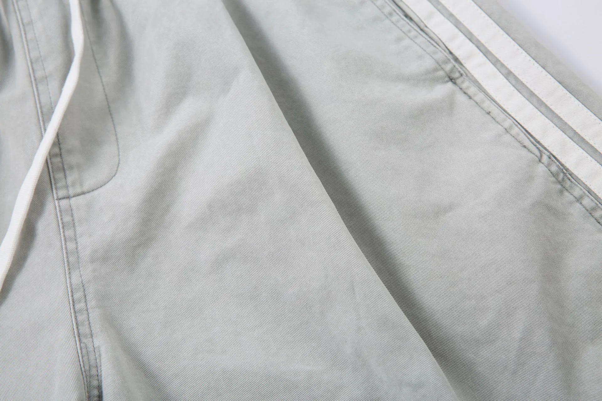 Jiayiku Trendy Brand  New Men's American Retro Washed Mid-Length Pants Loose Drape Wide-Leg Pants display picture 7