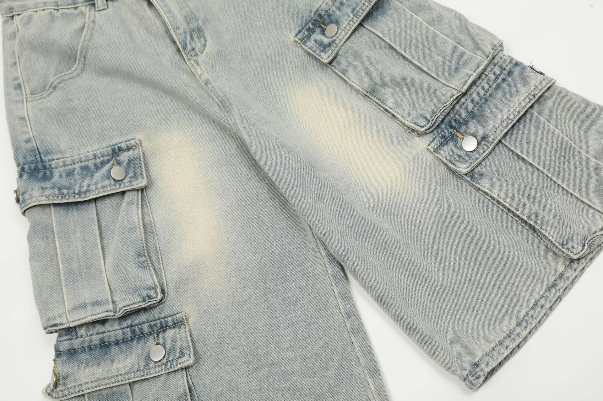 Jiayiku Men's Summer Cropped Pants American Retro Washed Work Jeans Straight Vibe Wide-Leg Shorts display picture 7