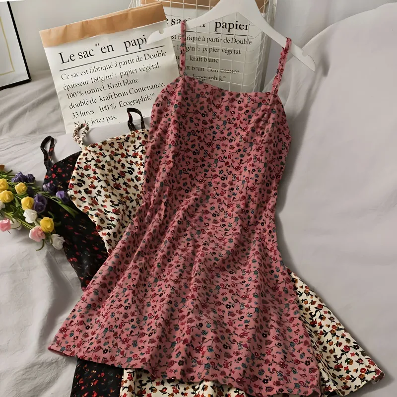 Summer Retro Print Short Backless Dress Women's New High Waist Slim Floral Versatile Suspender Skirt display picture 1