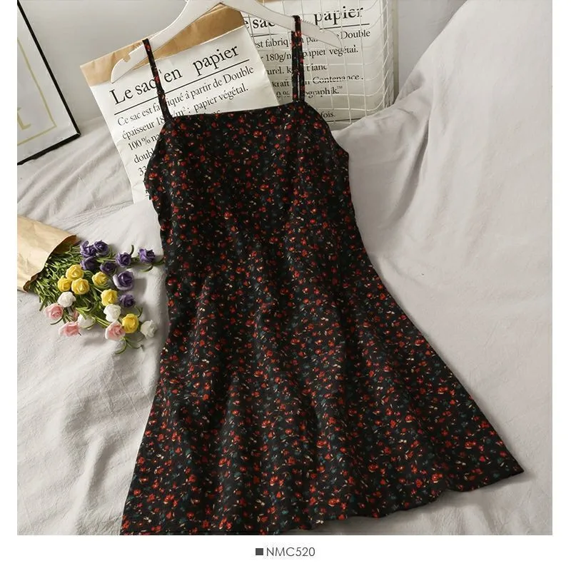 Summer Retro Print Short Backless Dress Women's New High Waist Slim Floral Versatile Suspender Skirt display picture 4