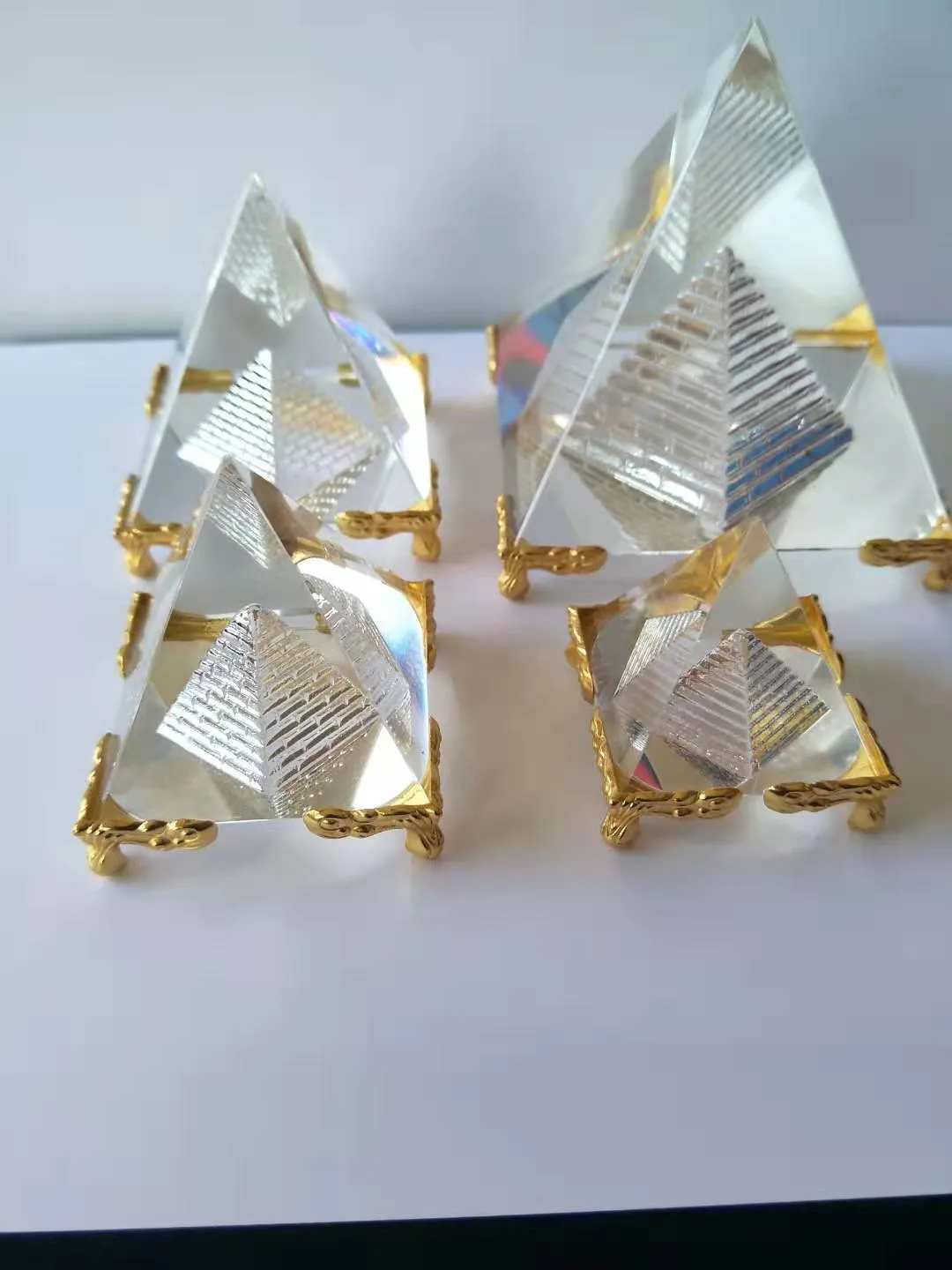 Crystal Pyramid Polyhedron Egyptian Feng Shui Craft Ornaments Bank Finance Commemorative Gifts display picture 13