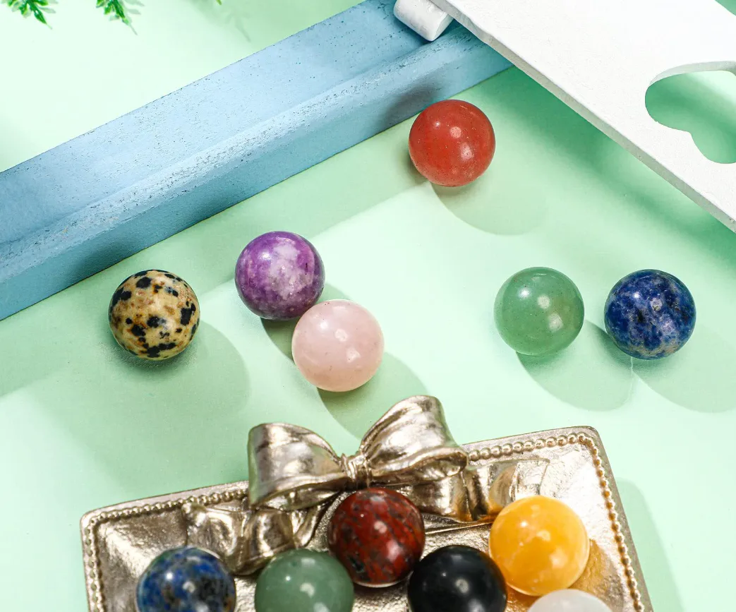 Natural Crystal Ball Crystal Ball Ornaments Crystal Stone Feng Shui Ball Home Office Ornaments Jewelry Massage display picture 1