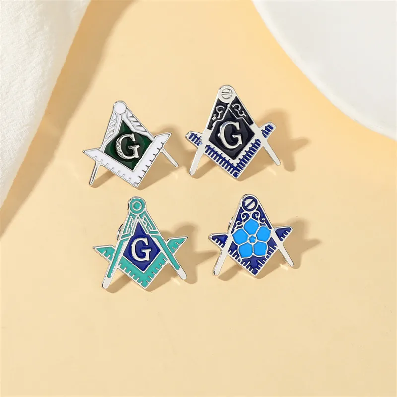 Cartoon Style Cute Streetwear Letter Flag Alloy Stamping Stoving Varnish Plating Artificial Rhinestones Unisex Brooches display picture 8