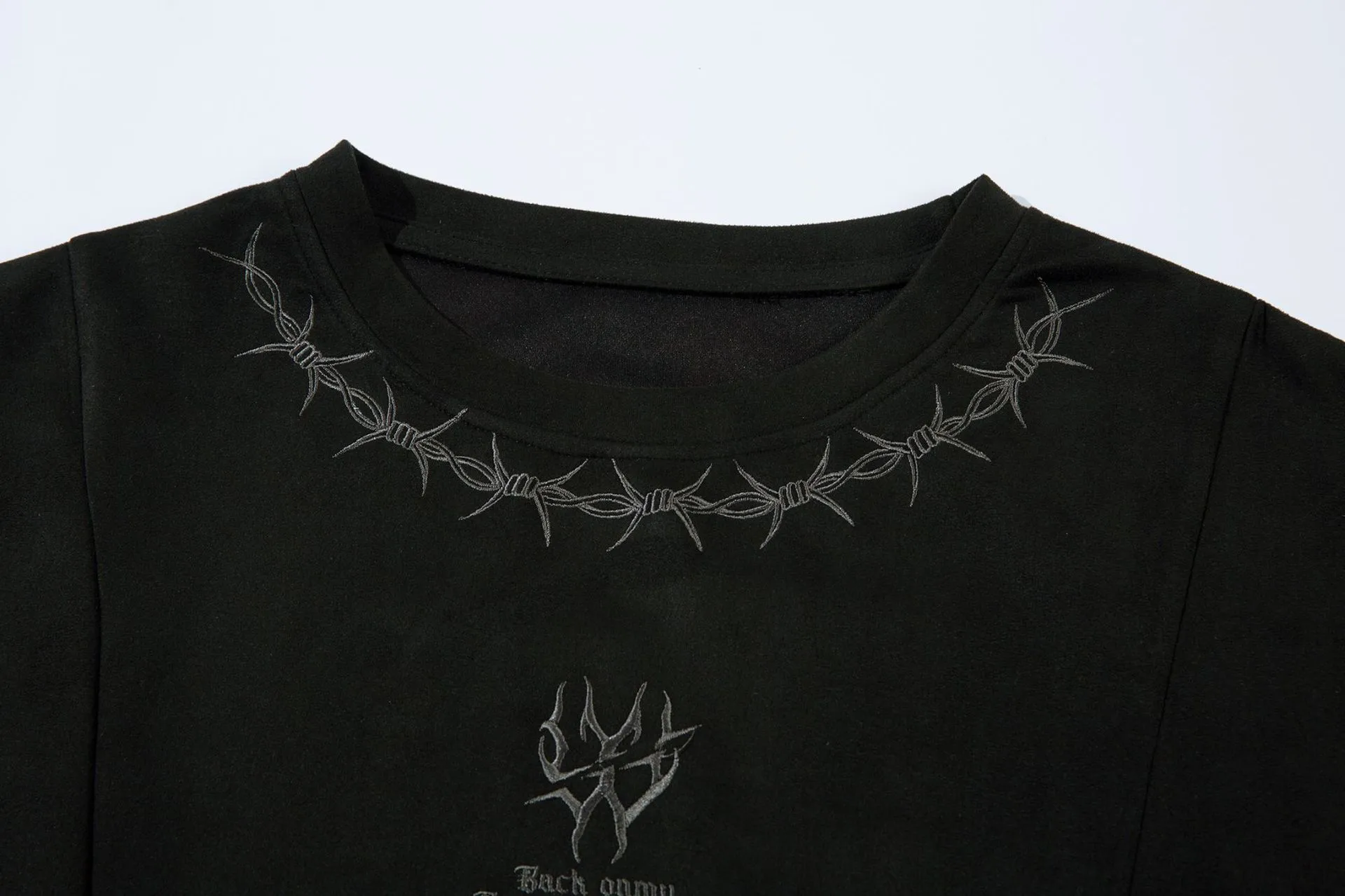 Jiayiku  Summer T-shirt Men's American Street Dark Tide Brand Tee Thorn Embroidered Suede T-shirt Short Sleeve display picture 21