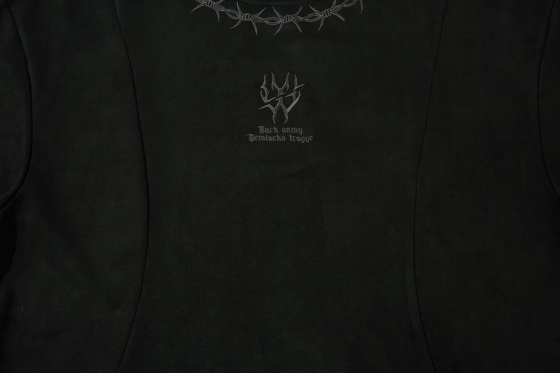 Jiayiku  Summer T-shirt Men's American Street Dark Tide Brand Tee Thorn Embroidered Suede T-shirt Short Sleeve display picture 22