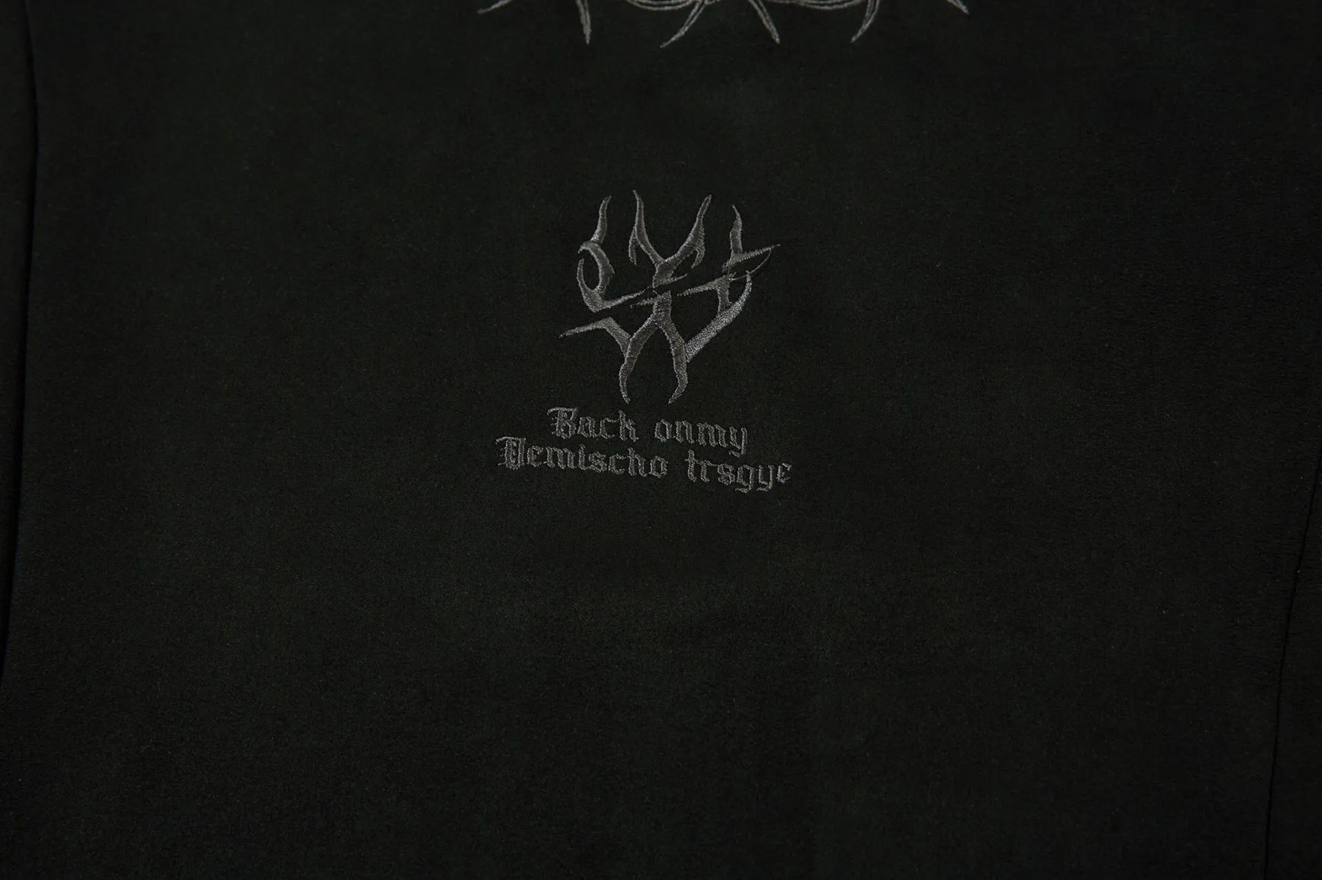 Jiayiku  Summer T-shirt Men's American Street Dark Tide Brand Tee Thorn Embroidered Suede T-shirt Short Sleeve display picture 24