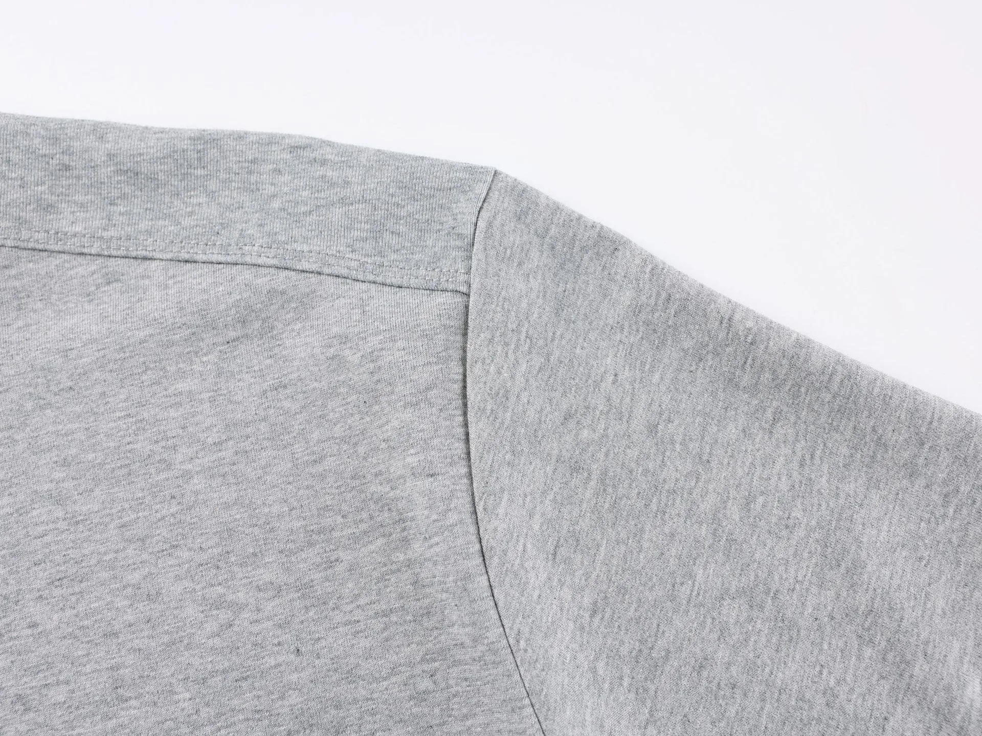 Jiayi Library Men's  New Summer New Niche Simple All-match Cool T-shirt Short-sleeved Men's High-end Style display picture 16