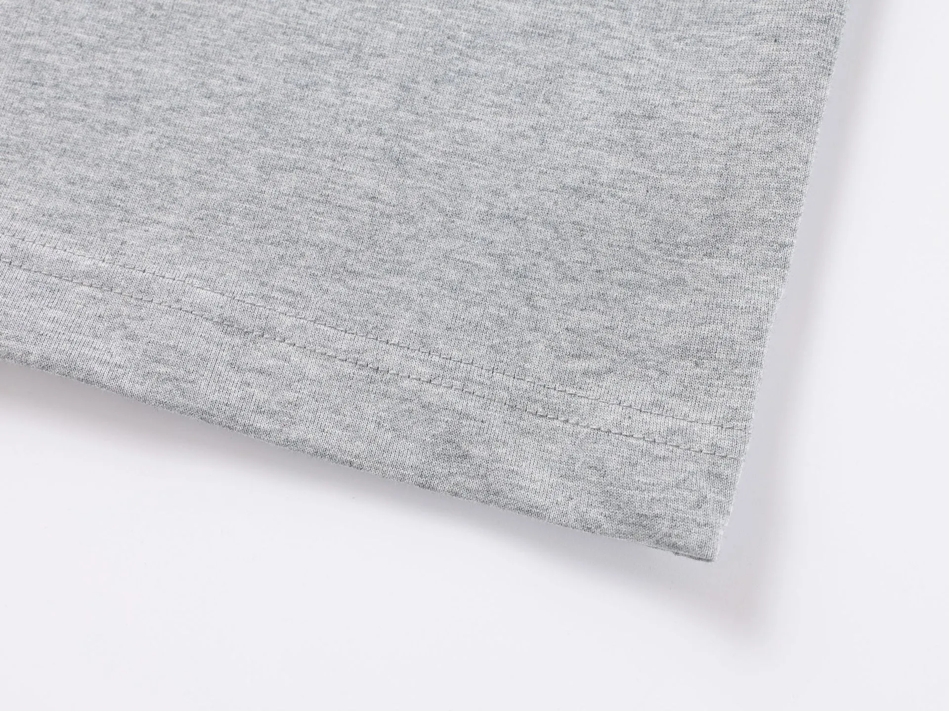 Jiayi Library Men's  New Summer New Niche Simple All-match Cool T-shirt Short-sleeved Men's High-end Style display picture 19