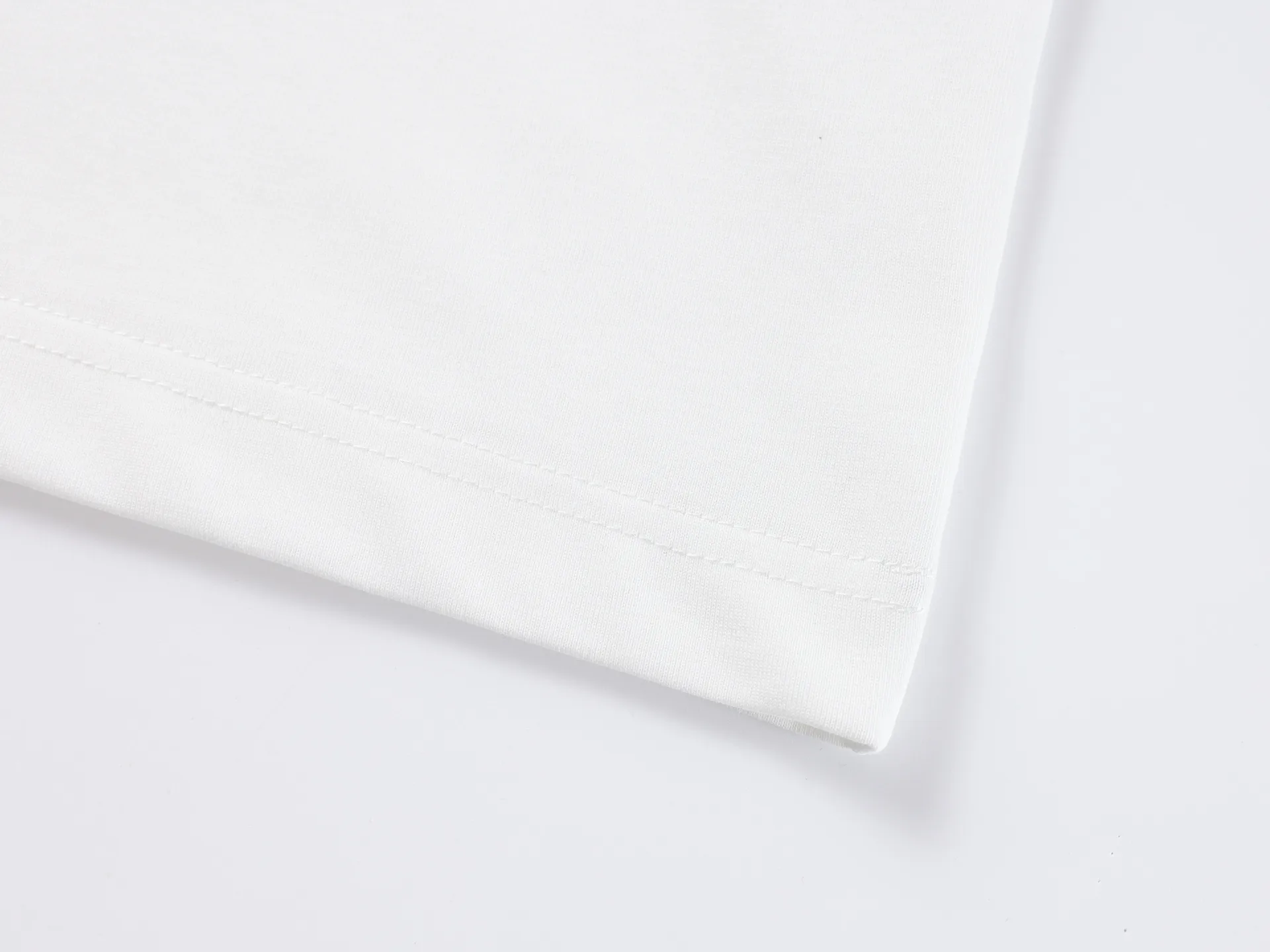 Jiayi Library Men's  New Summer New Niche Simple All-match Cool T-shirt Short-sleeved Men's High-end Style display picture 28