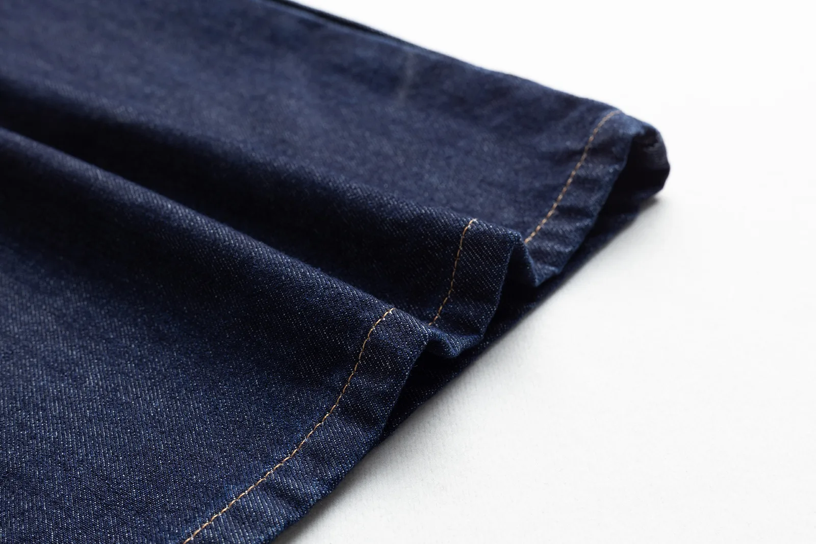 Jiayiku  New Denim Pants Men's American Style Trendy Brand Washed Denim Shorts Loose Wide Leg Pants display picture 15