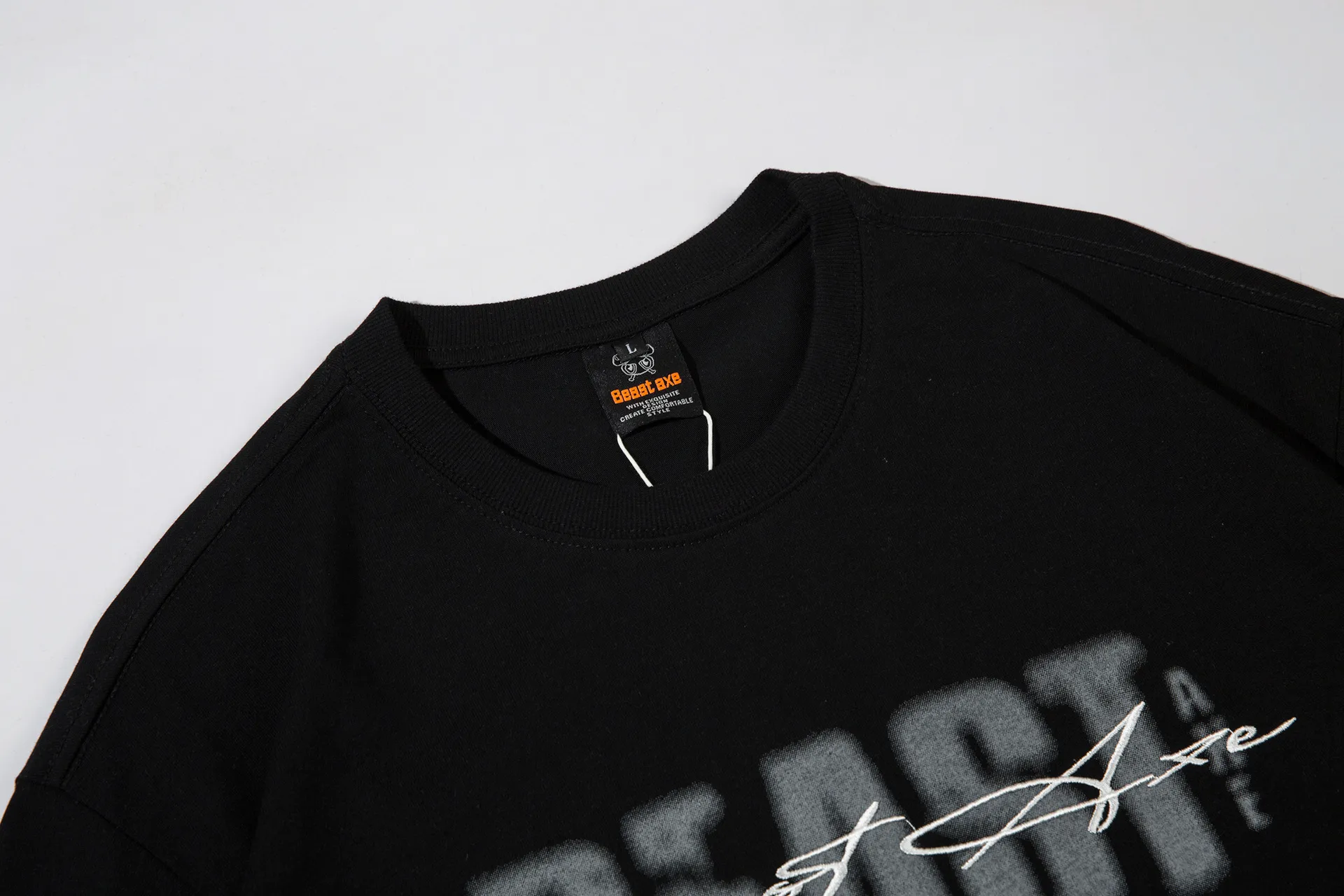 Jiayiku Summer Pure Cotton Short-sleeved T-shirt Men's  New American Style Turpies Handsome High-end Simple Round Neck T-shirt For Men And Women display picture 13