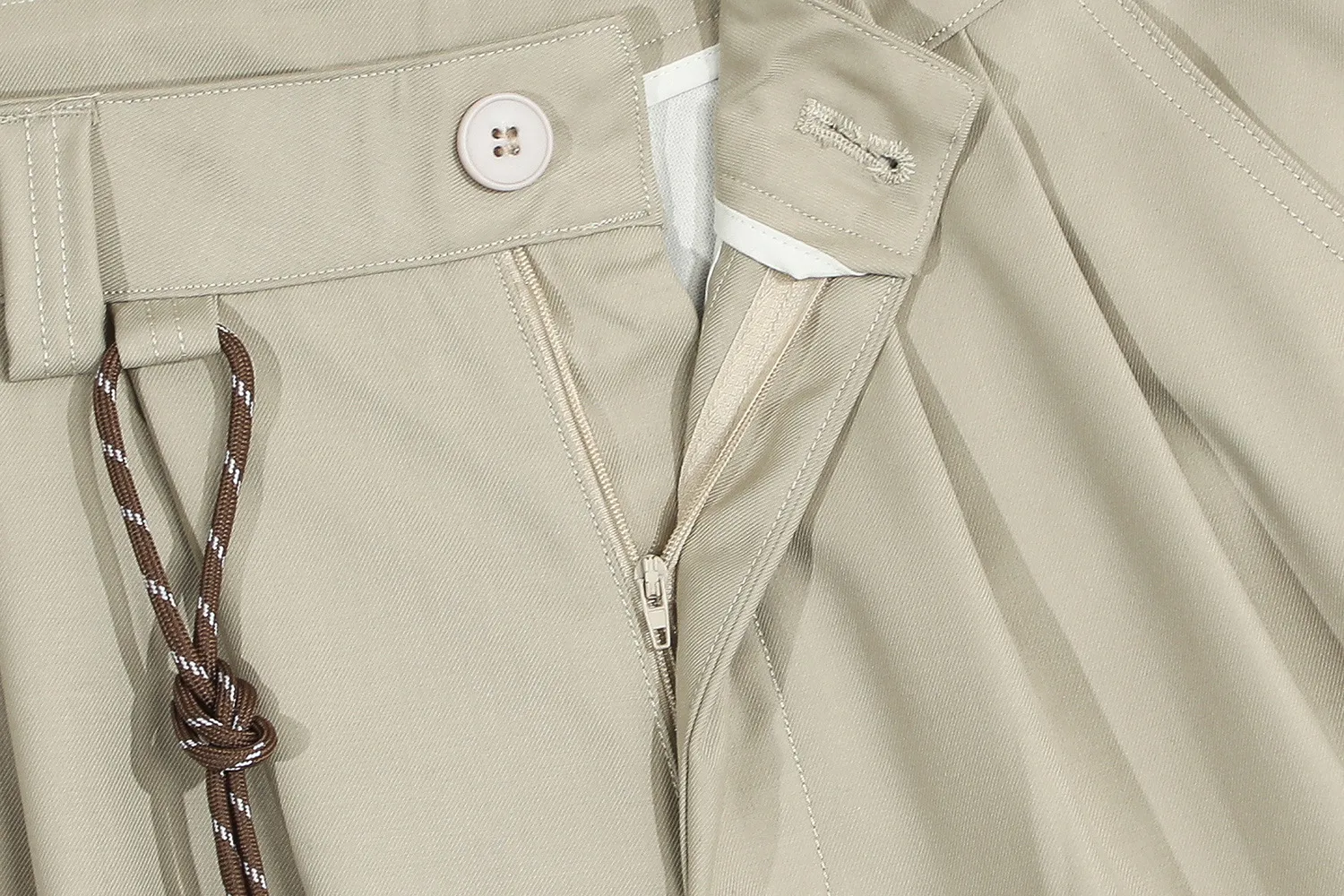 Jiayiku  American Retro Draped Suit Shorts Men's And Women's Cleanfit Loose Wide-leg Cropped Pants display picture 11