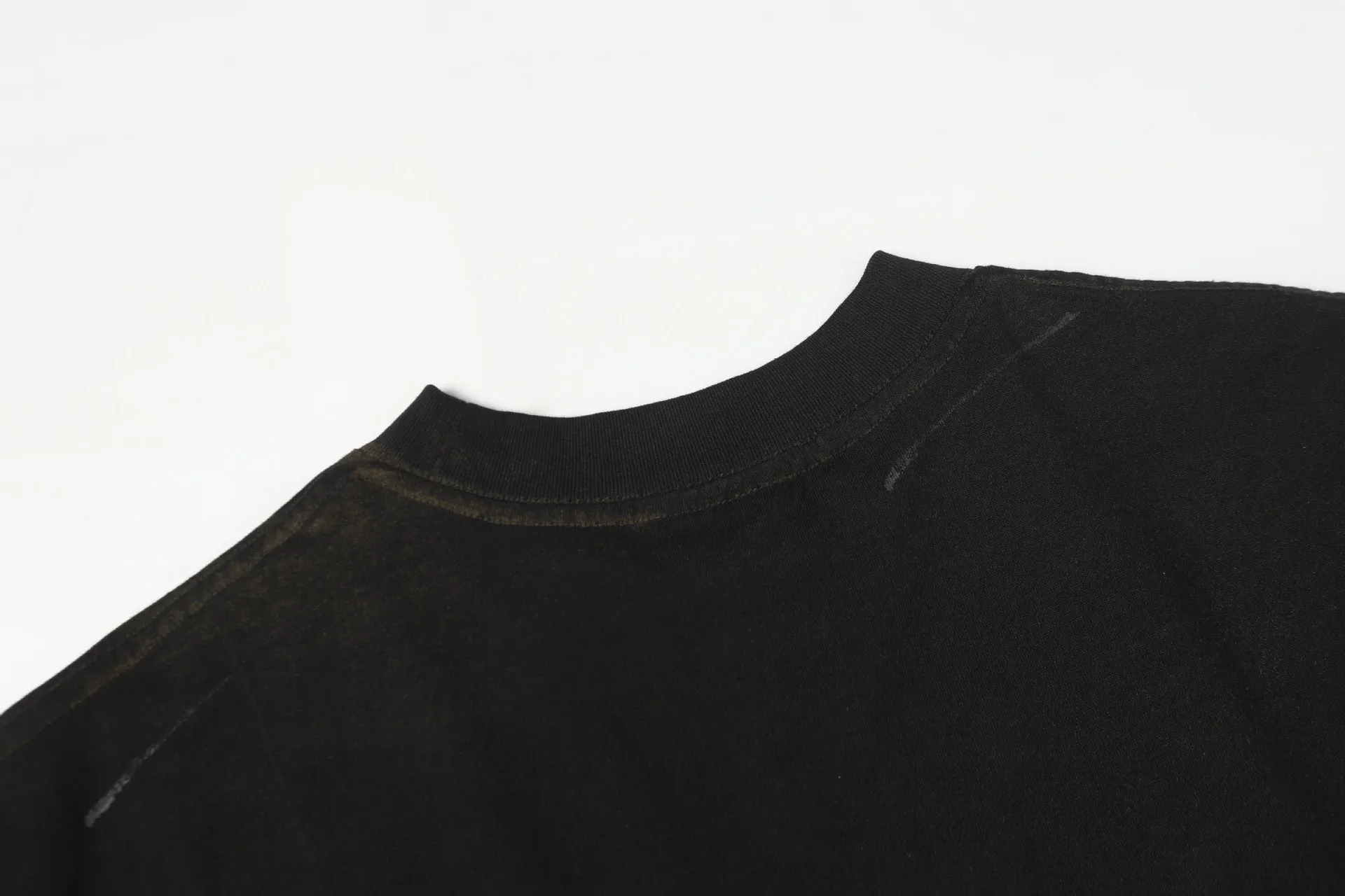 Jiayiku Men's  Summer High Street American Retro Trendy Brand Waste Soil Wind Washing Dirty Dye Cut T-shirt Short Sleeve display picture 23