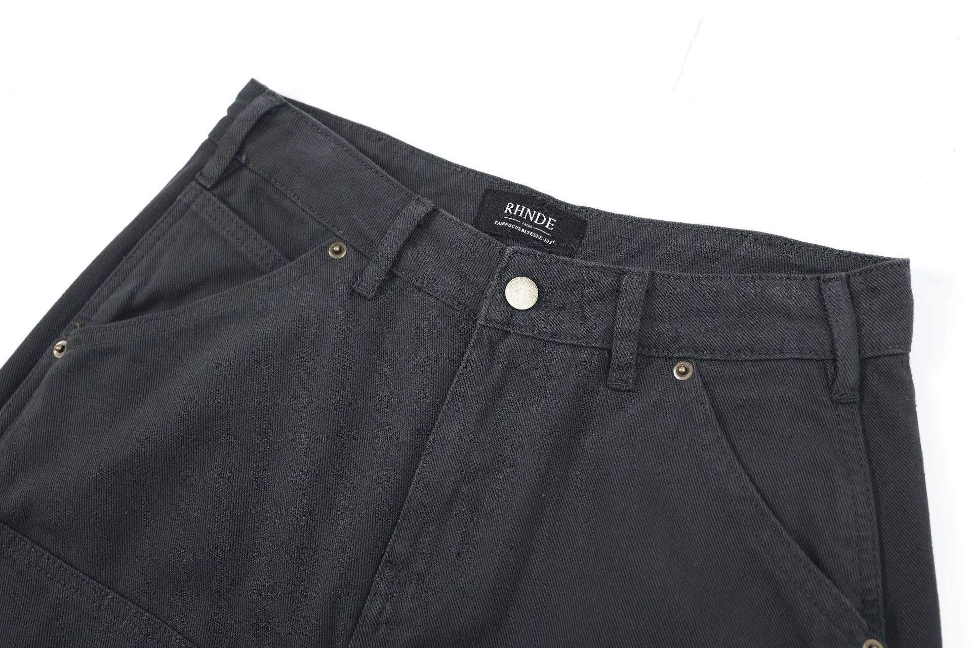 Jiayiku Men's  American Retro Rivet Cutting Wood Fold Denim Shorts Men's Washed Damaged Five-point Pants display picture 29