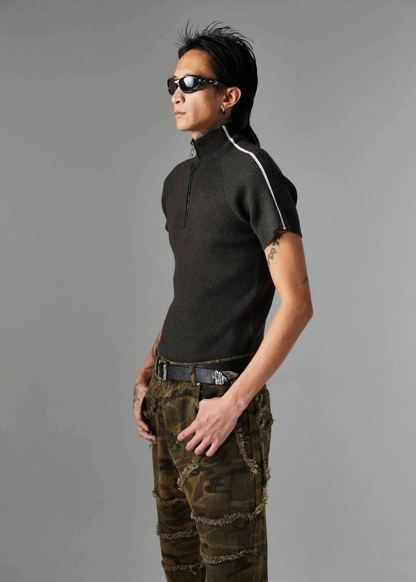Jiayiku Men's  Summer  Light Luxury Threaded Base Shirt Solid Color Half Open Neck Slim-fit Short-sleeved T-shirt For Men display picture 20
