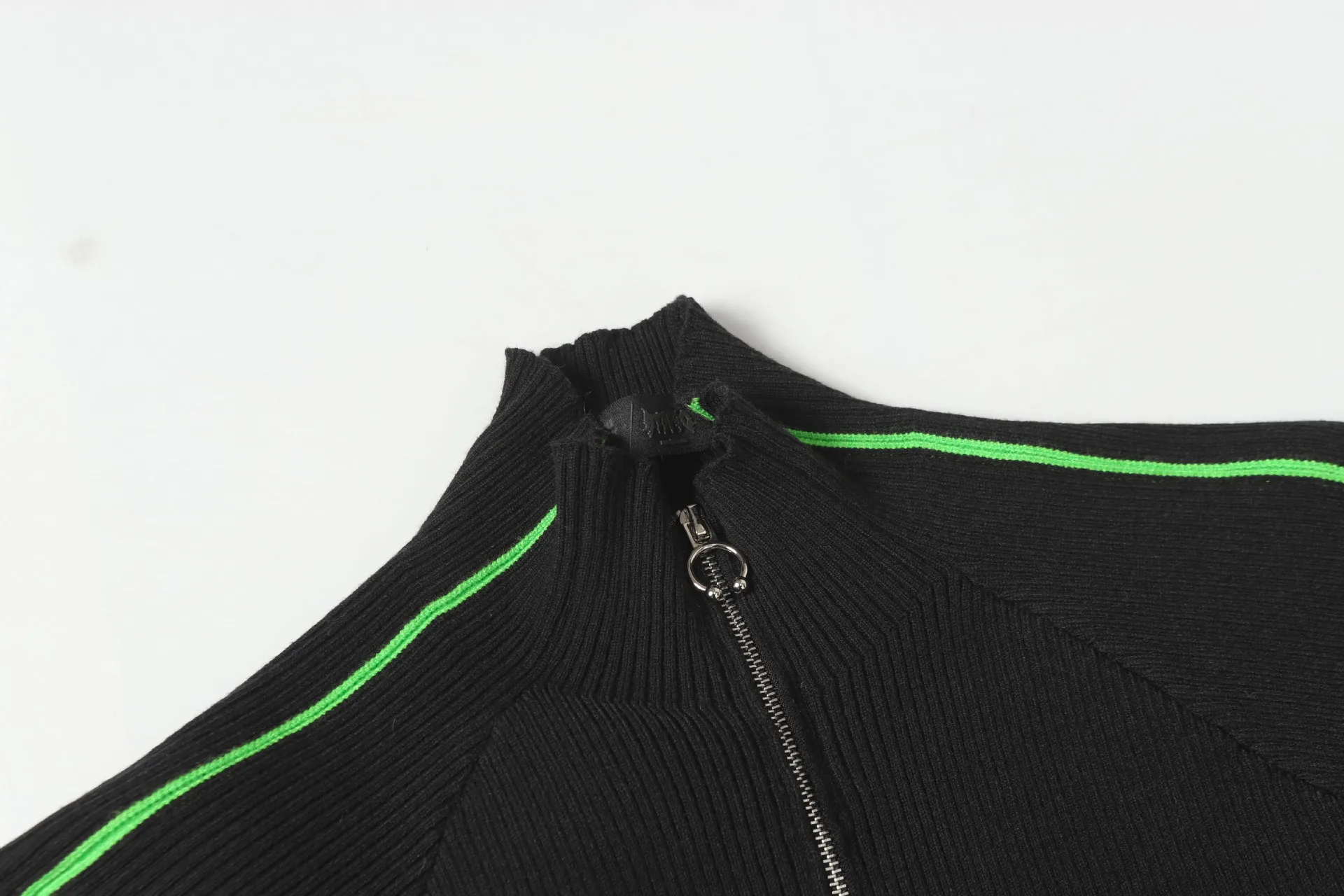 Jiayiku Men's  Summer  Light Luxury Threaded Base Shirt Solid Color Half Open Neck Slim-fit Short-sleeved T-shirt For Men display picture 28