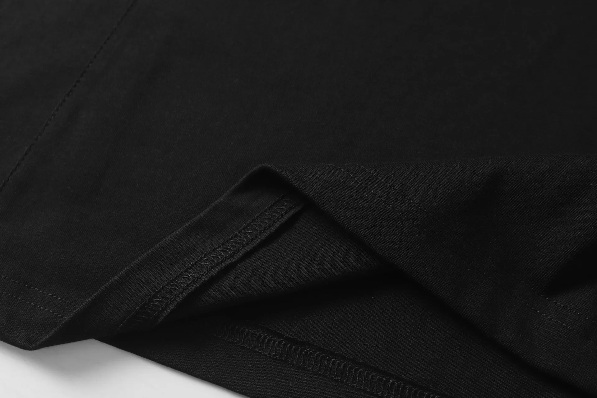 Jiayiku Men's  Summer American Retro Fashion Brand Washed Tee Shark Gill Pleated Design Short-sleeved T-shirt For Men display picture 19
