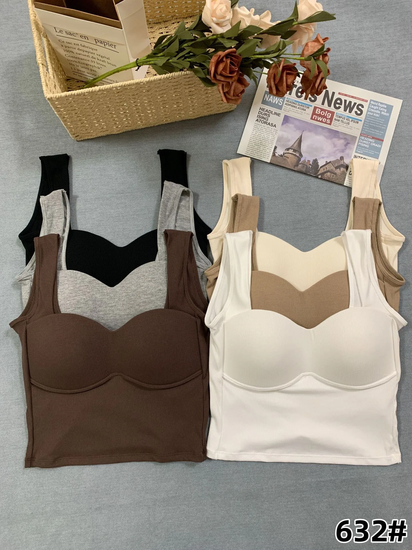 RC Threaded Texturous Camisole With Chest Pad Solid Color All-Match Comfortable Slim-Fit Base Shirt Women's Top Summer 632 display picture 1