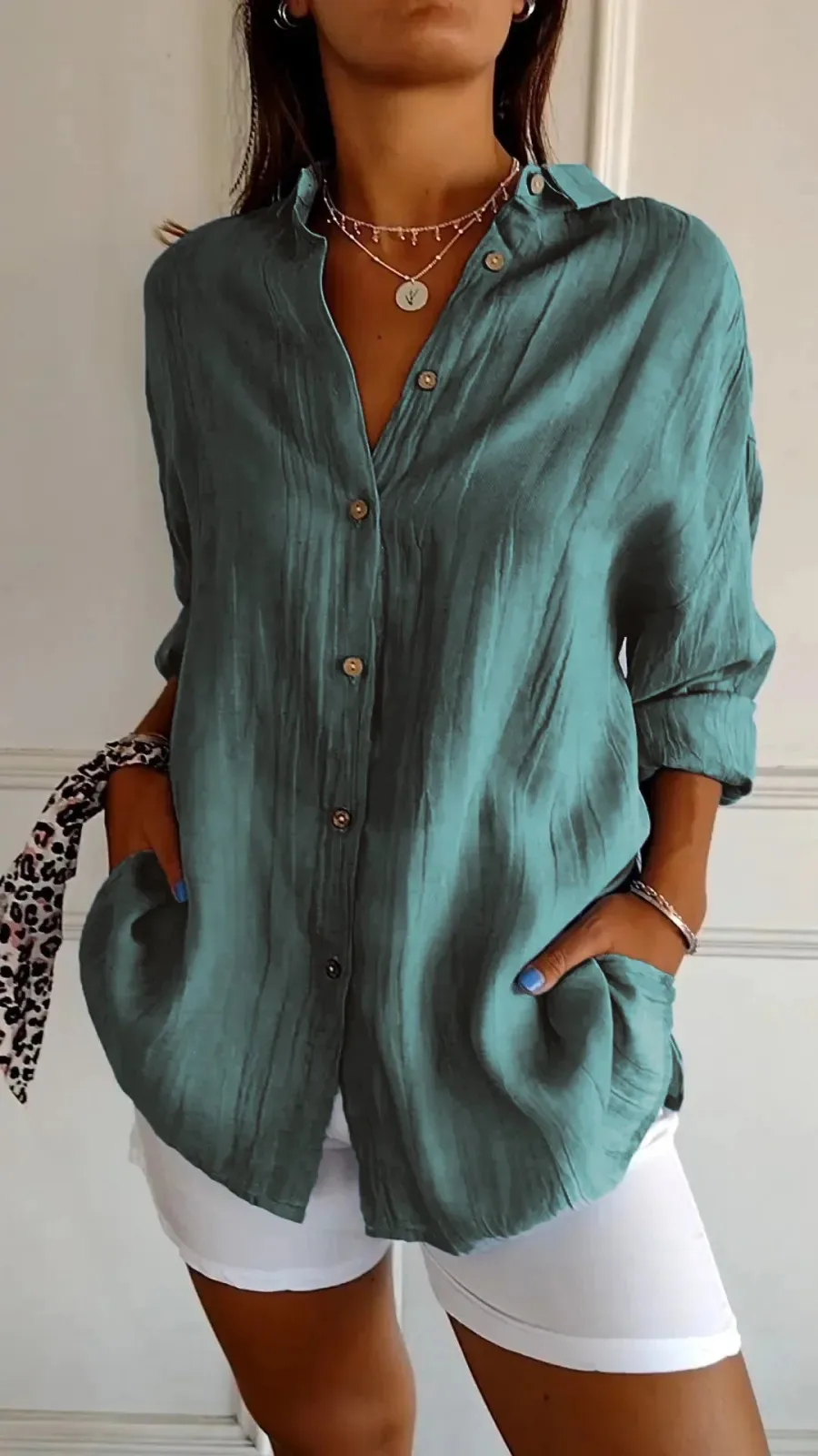 New Single-breasted Pleated Lapel Shirt Independent Station Explosions Women's Solid Color  Sleeve Top display picture 7