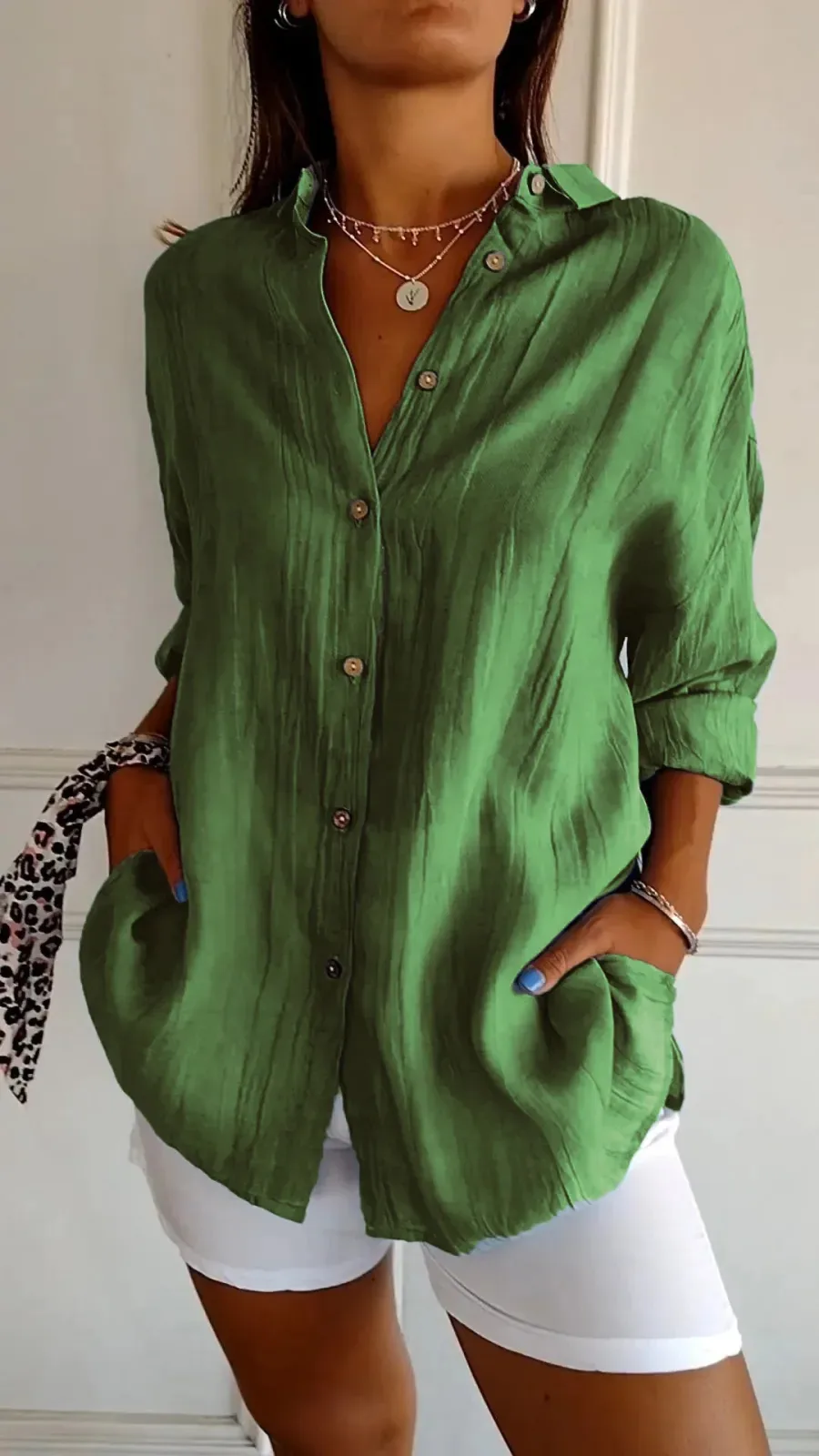 New Single-breasted Pleated Lapel Shirt Independent Station Explosions Women's Solid Color  Sleeve Top display picture 9