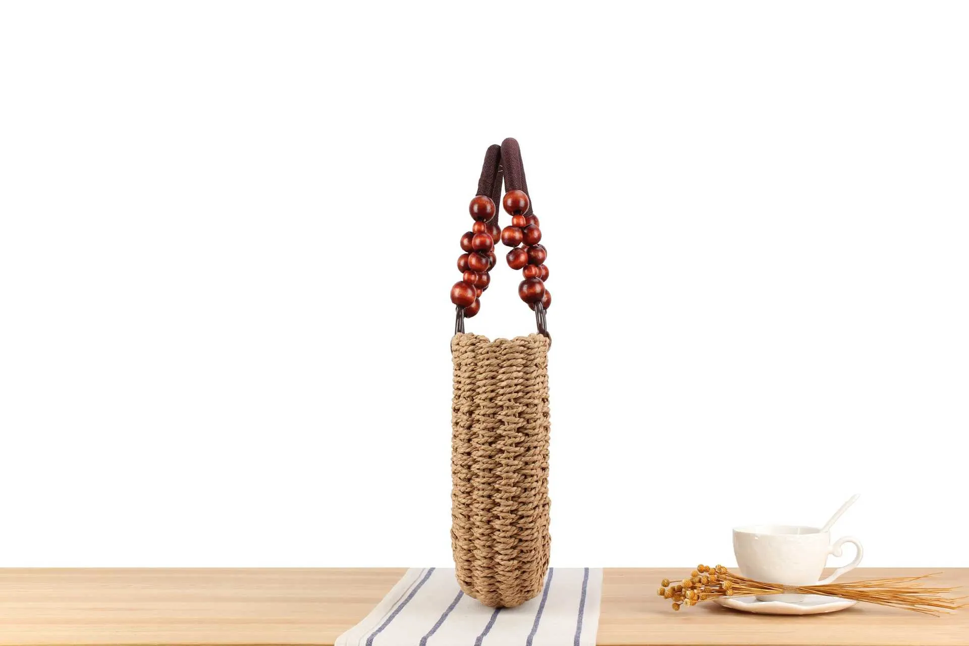 New Straw Woven Bag All-match Casual Daily Travel Commuter Seaside Vacation Niche Women's Bag display picture 3