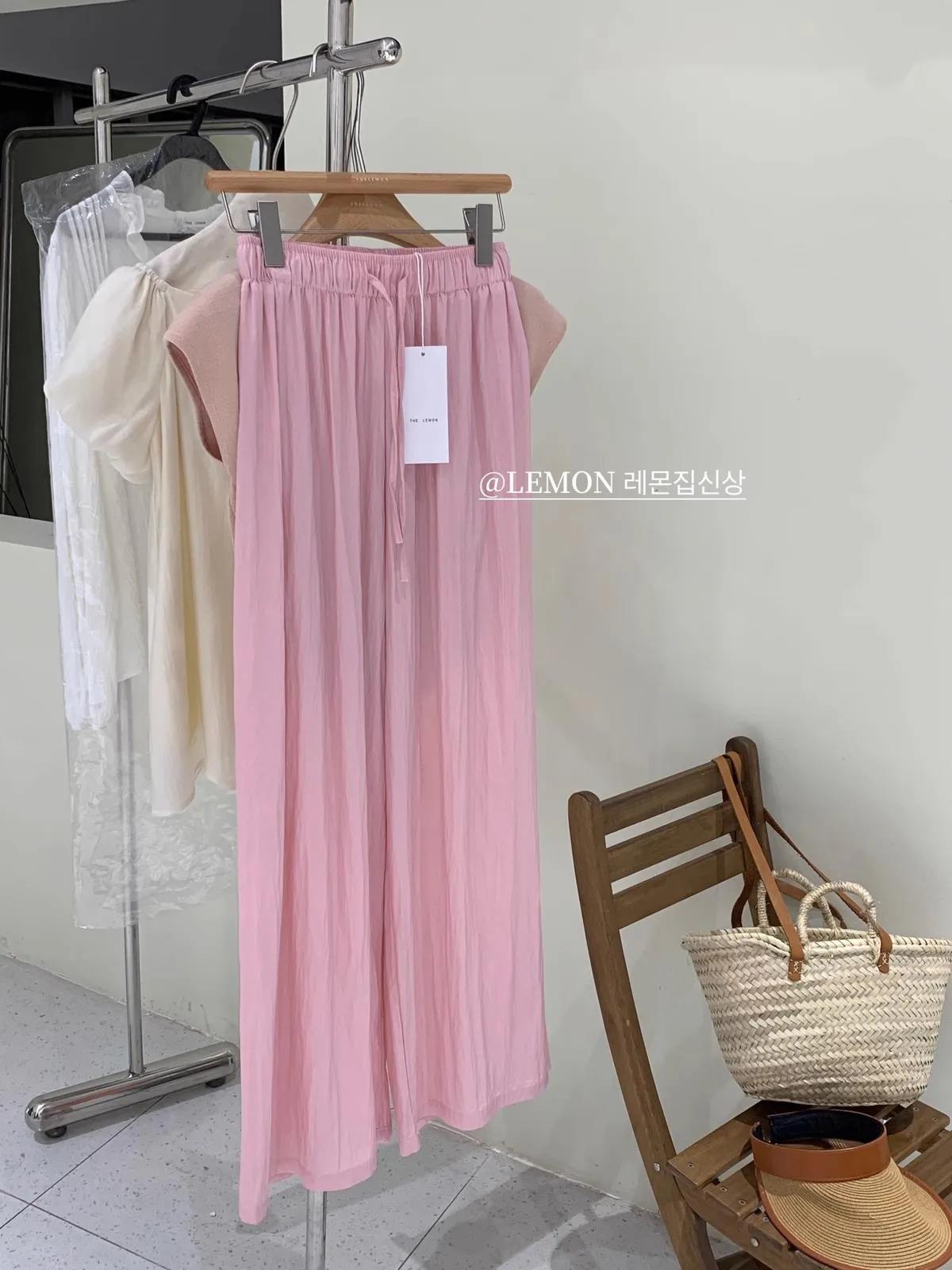 Ice Silk Yamamoto Pants Women's Summer Thin High Waist Slimming Wide Leg Pants Loose Straight Lazy Style Casual Pants display picture 18