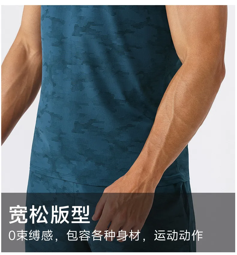 Men's Loose Sports Short-sleeved Cool Breathable Sports Running T-shirt Outdoor Leisure Fitness Training Quick-drying Short-sleeved display picture 7