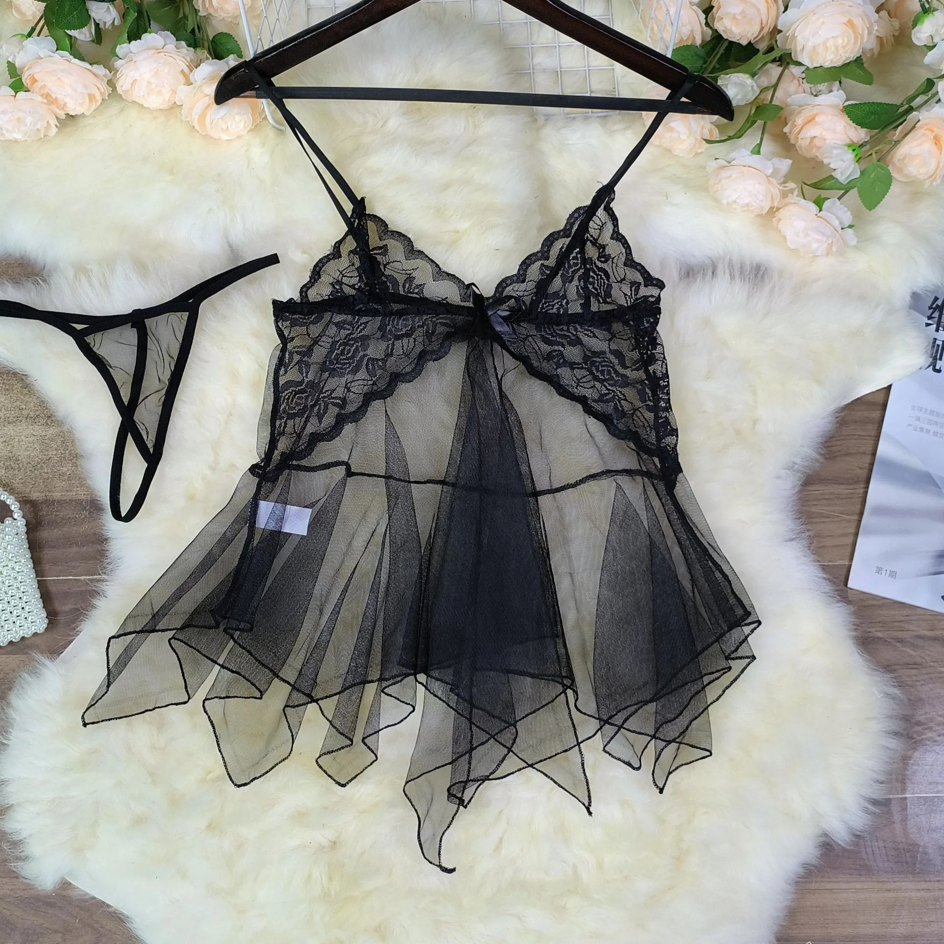 Sexy Lingerie Women's Mesh Deep V Sexy Pure Desire Pajamas Lace Sling Skirt Nightdress display picture 4