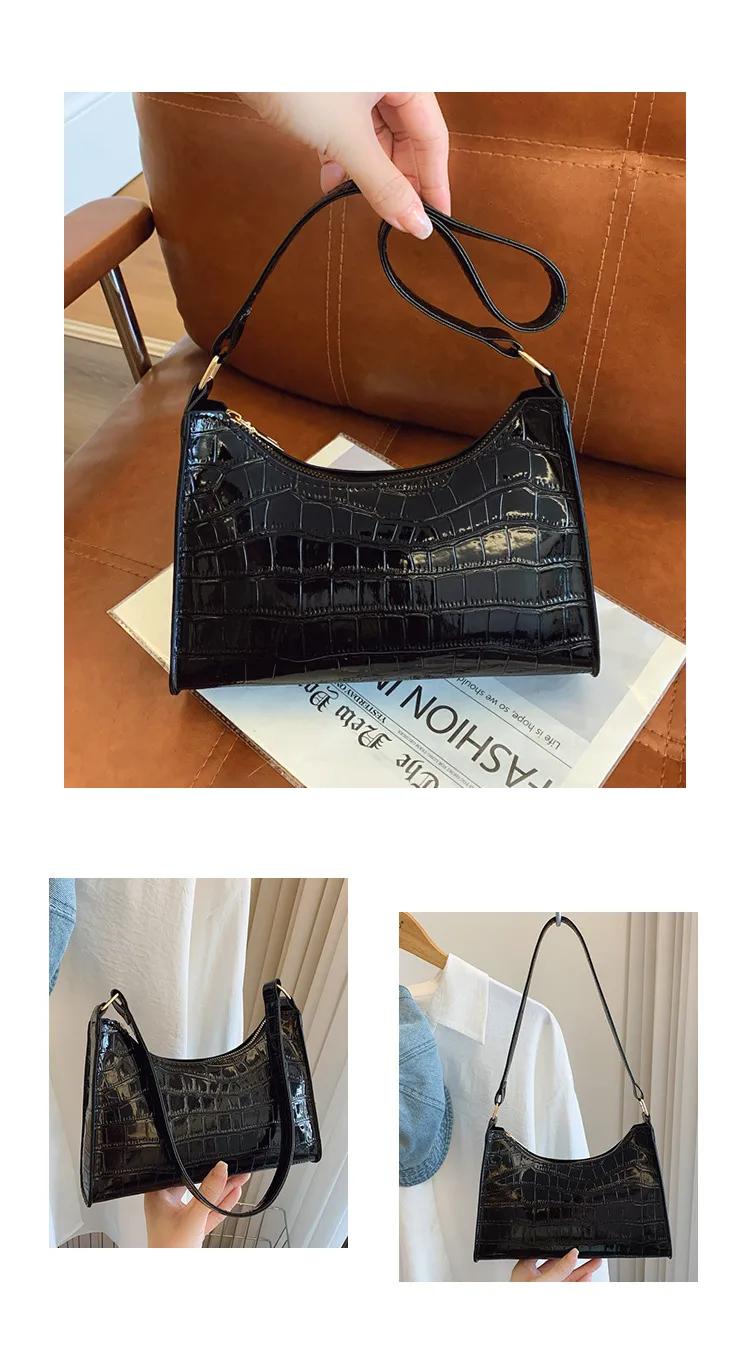 Subculture Dark Punk Armpit Bag Women's Bag Skull Shoulder Bag Y2K Sexy Chain Crocodile Pattern Crossbody Bag display picture 13