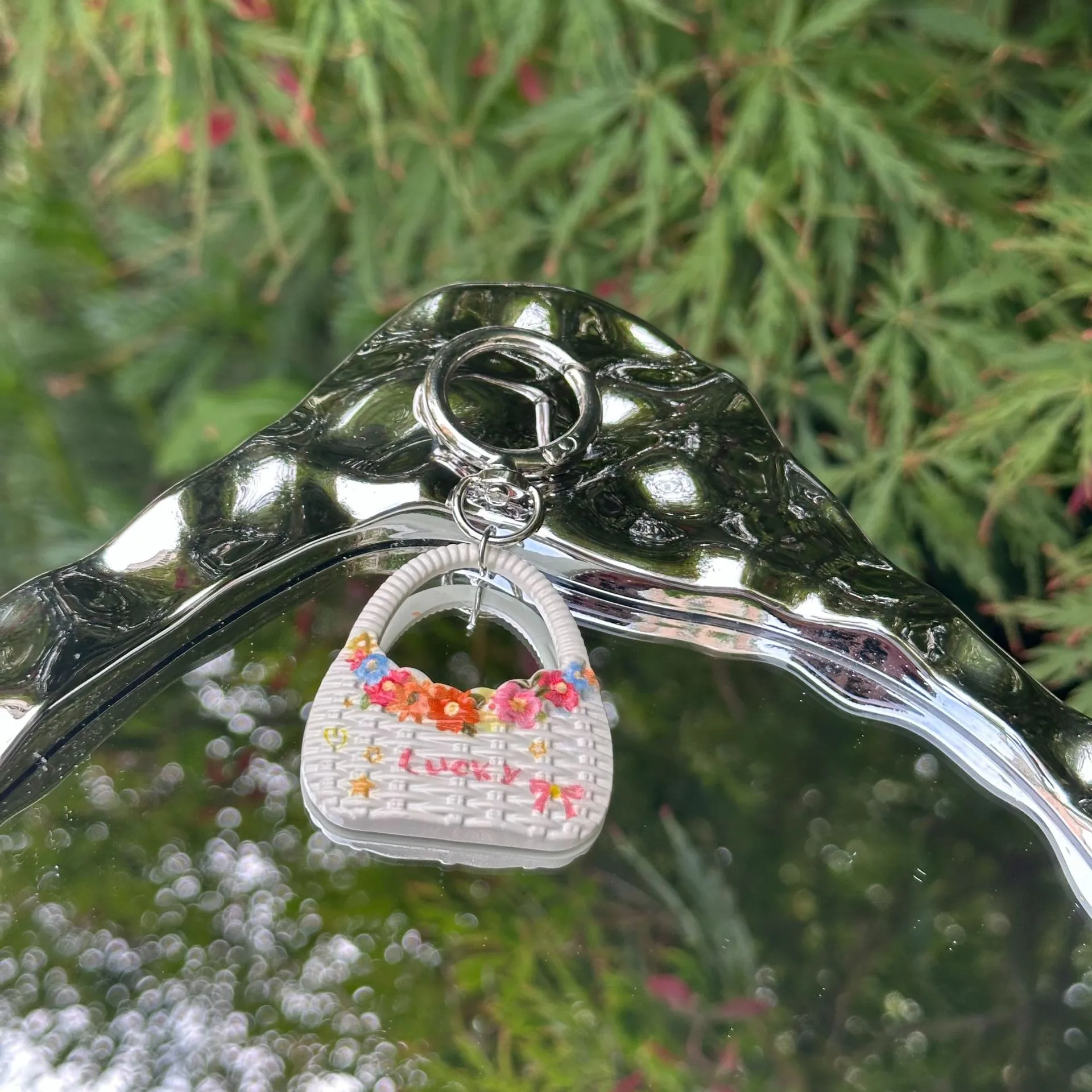 Trendy New Alloy Woven Small Floral Multi-Color Bag Pendant Mobile Phone Chain Keychain Car Pendant Accessories display picture 10