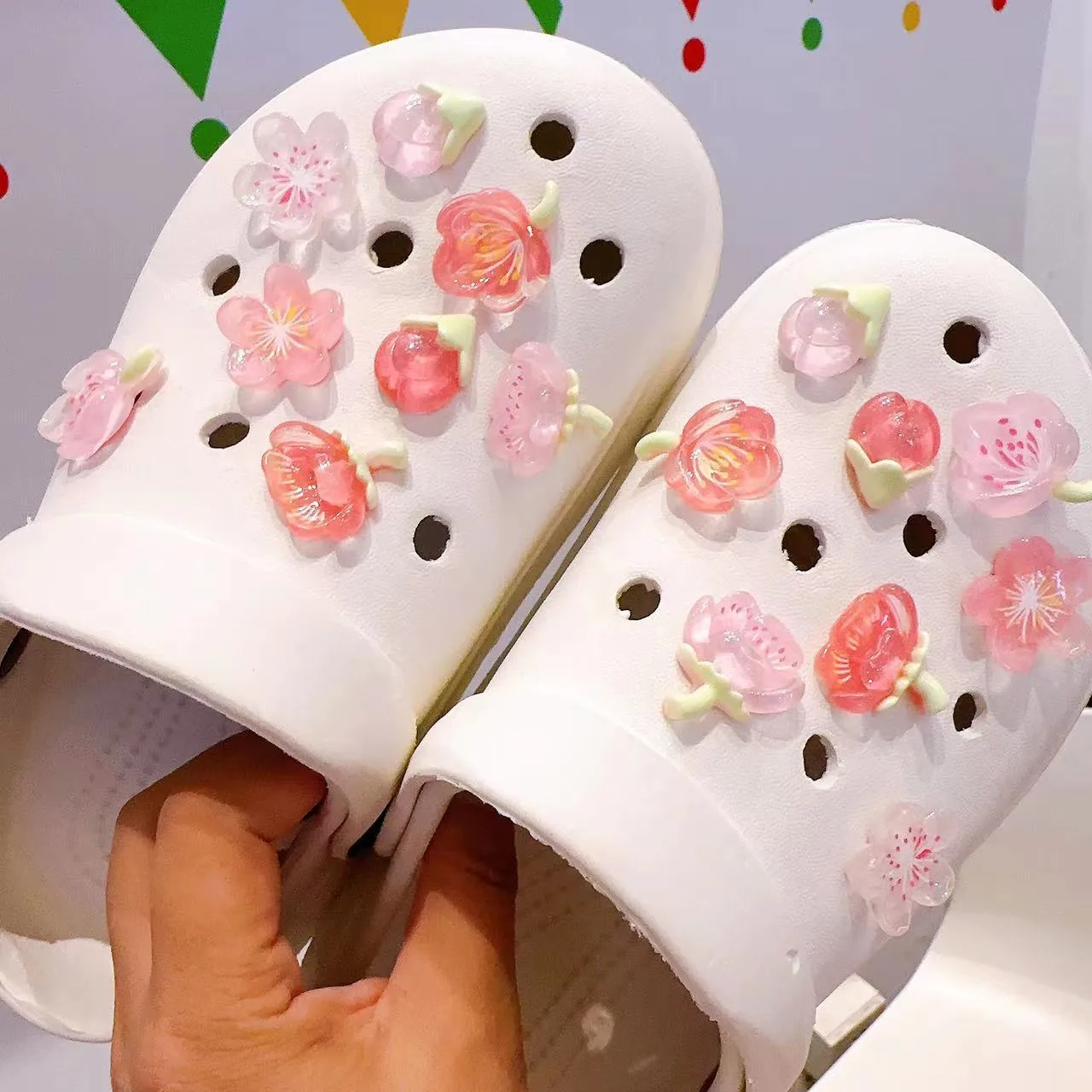 Little Red Book's Same Style Flower Clogs Accessories DIY Slippers Clogs Shoes Flower Shoe Buckle Accessories Flower Slippers display picture 2