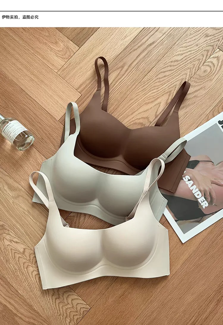 Gather-up Underwear Girl's Small Chest Show Large Upper Collapsed Auxilary Breast Anti-sagging Soft Support No Steel Rings Collapsed Auxilary Breast Bra display picture 1