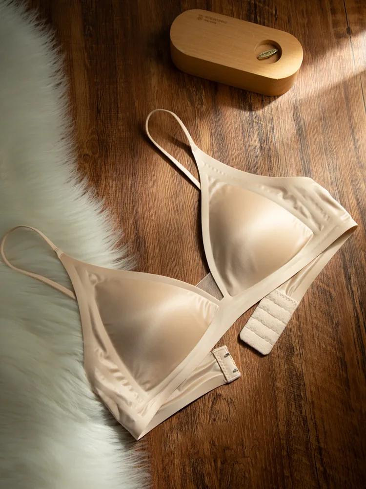 CynL Milk Satin French Style Deep V-neck Underwear Women's Summer Thin Shoulder Strap Non-marking Triangle Cup Small Chest Non-rimless Thin Bra display picture 13