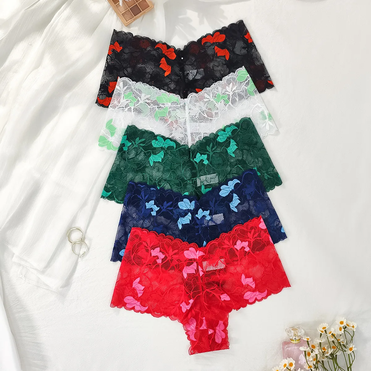 Size New Foreign Trade Full Lace Underwear Women's Gradient Color French Romantic Sexy Women's Boxer Briefs display picture 2
