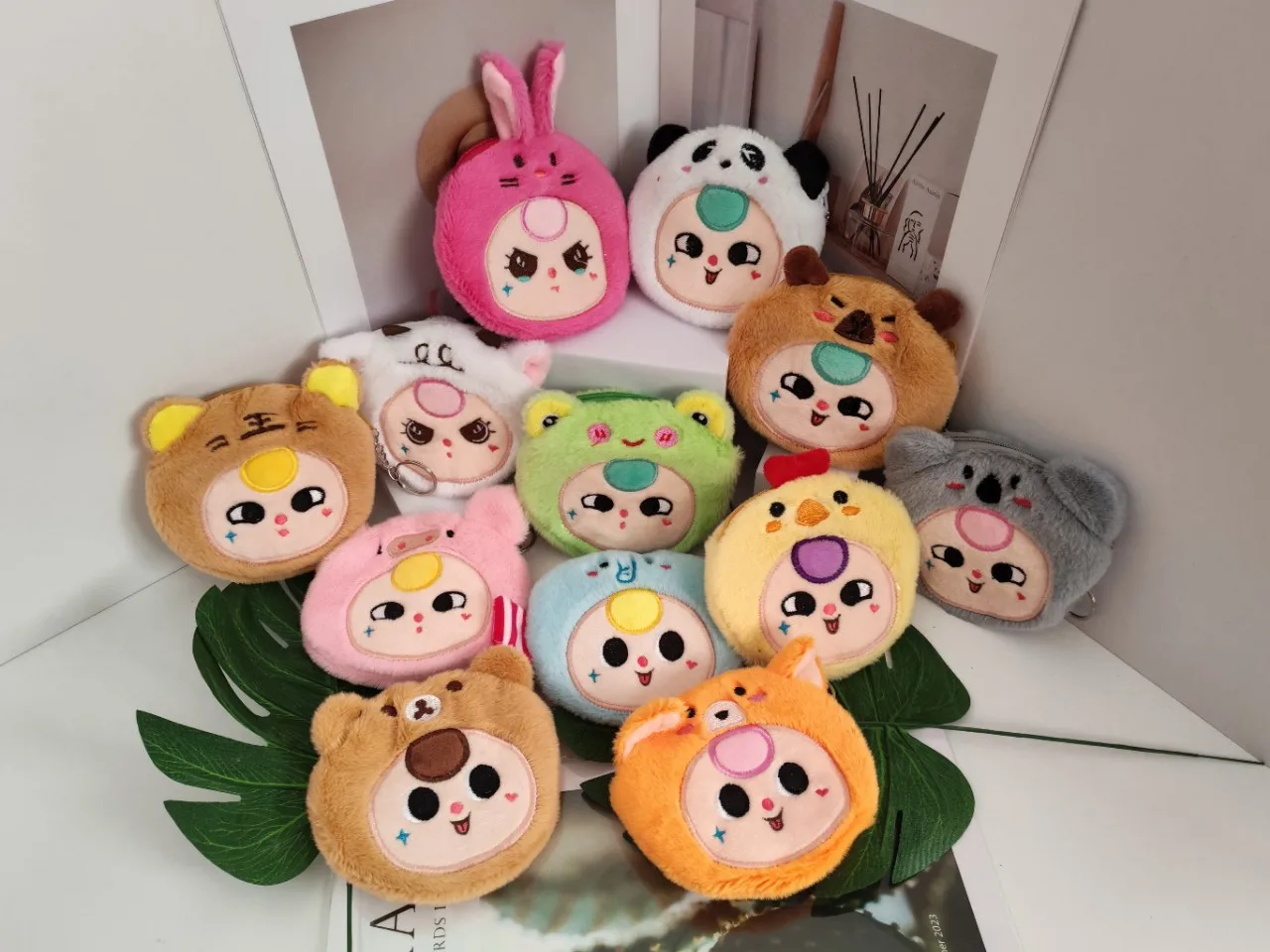 New Baby Three-Year-Old Cute Cartoon Plush Coin Purse Children's Toy Bag display picture 1