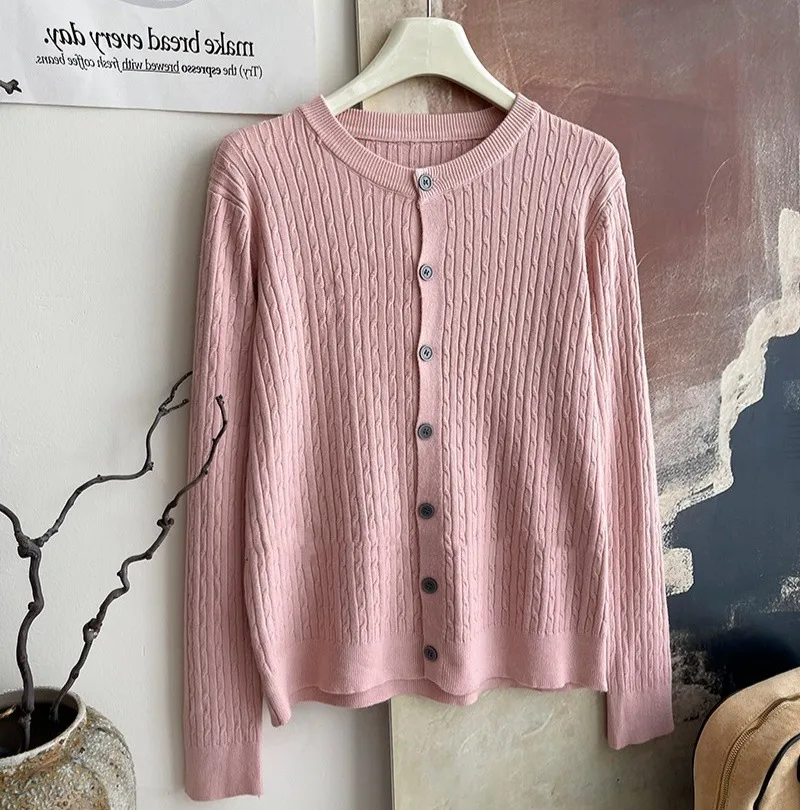 Core-spun Yarn Embroidered Twist Soft Waxy Knitted Cardigan Top Women's  Autumn And Winter New Casual All-match Coat Top display picture 3