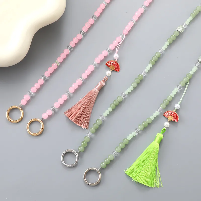 1 Piece Chinoiserie Elegant Lady Geometric Beaded Beaded Bag Pendant Mobile Phone Chain display picture 1