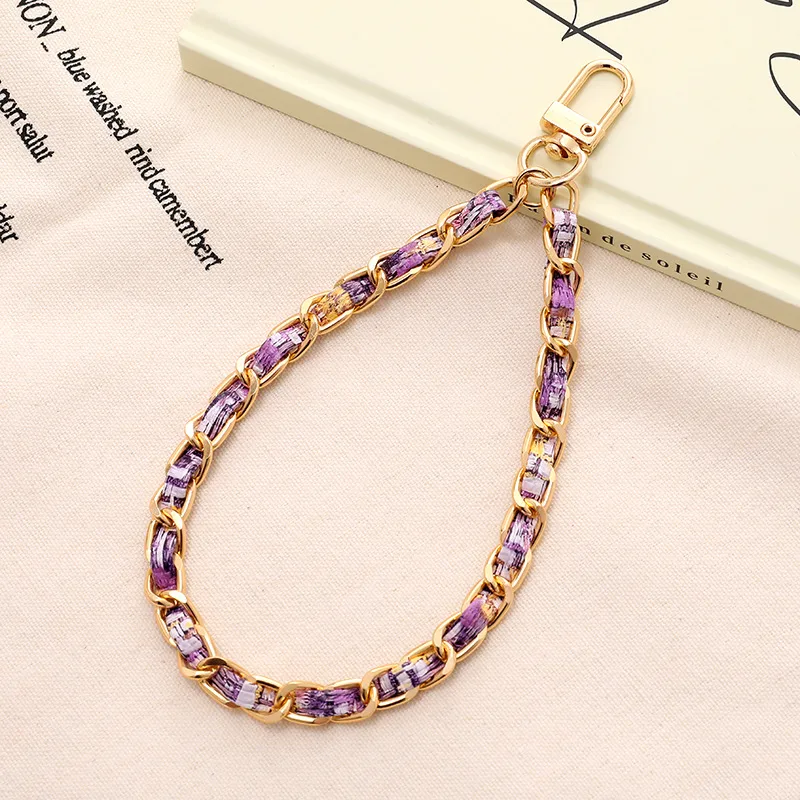1 Piece Elegant Lady Geometric Pu Leather Metal Knitting Bag Pendant Keychain display picture 5
